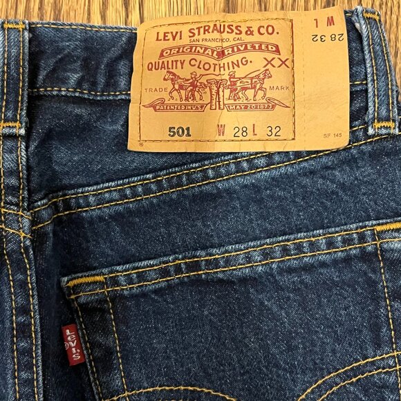 Levi's 501 Dark Wash Jean - Picture 3 of 3